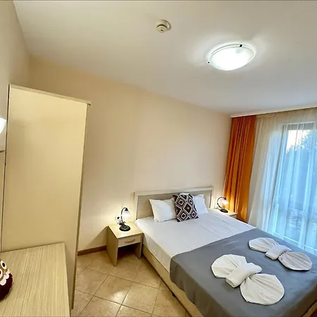 Menada Royal Sun Apartments Sunny Beach Exterior photo