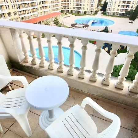 Menada Royal Sun Apartments Sunny Beach Room photo