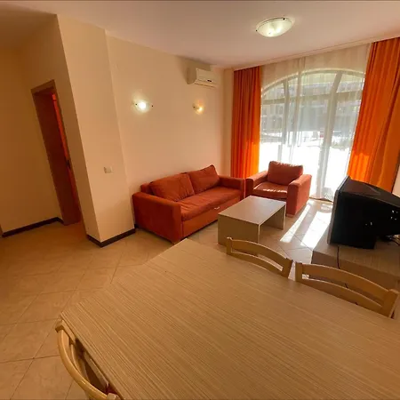 Menada Royal Sun Apartments Sunny Beach Room photo
