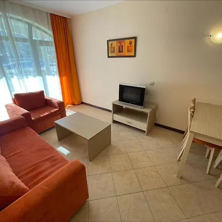 Menada Royal Sun Apartments Sunny Beach Room photo