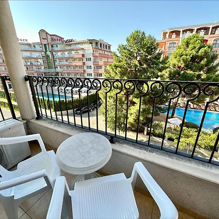 Menada Royal Sun Apartments Sunny Beach Room photo