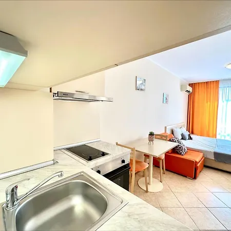 Menada Royal Sun Apartments Sunny Beach Room photo