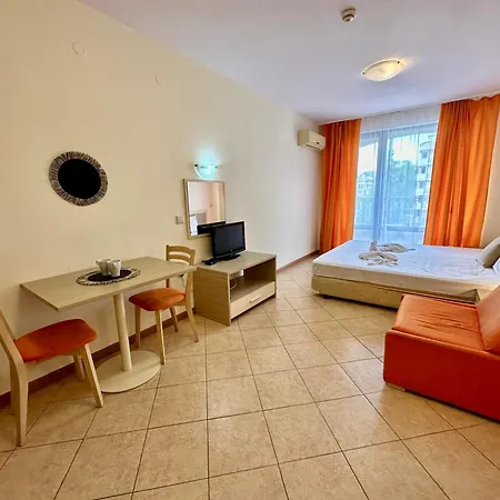 Menada Royal Sun Apartments Sunny Beach Exterior photo