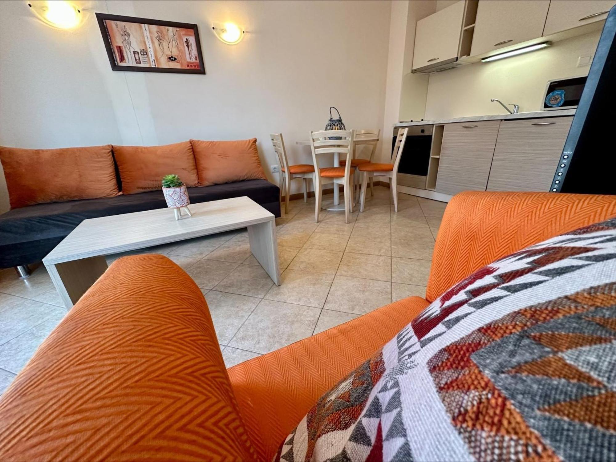 Menada Royal Sun Apartment *