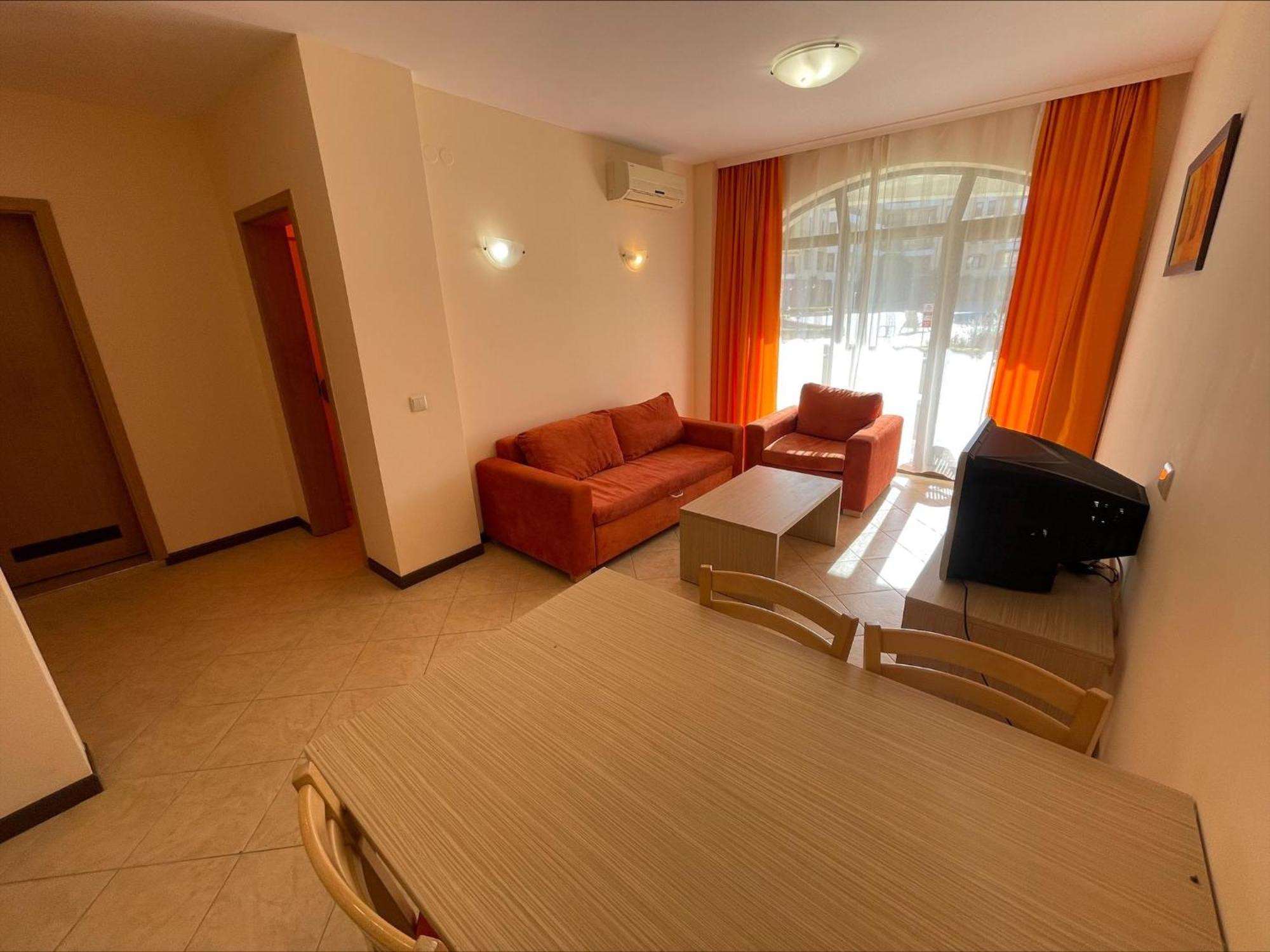 Menada Royal Sun Apartment *