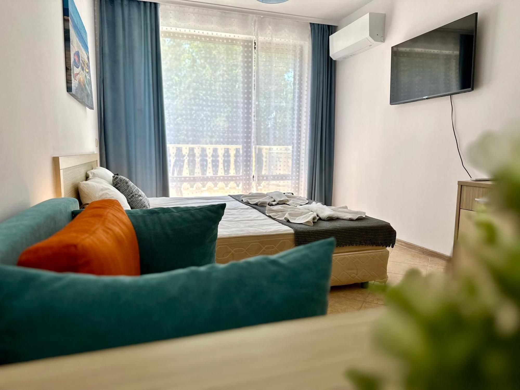 Menada Royal Sun Apartment *